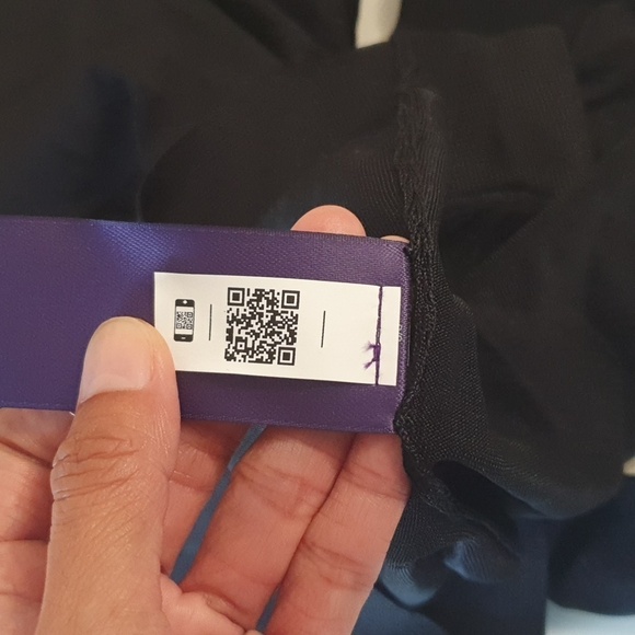 Ralph Lauren Purple Label Mulberry Silk Scarf-neck Sweater - Picture 10 of 16